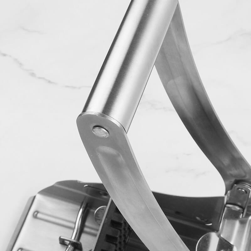 🛍️ 50% Off – Versatile Vegetable Cutter – for Potatoes, Cucumbers & More – Even Sticks, Easy & Safe to Use 🍟